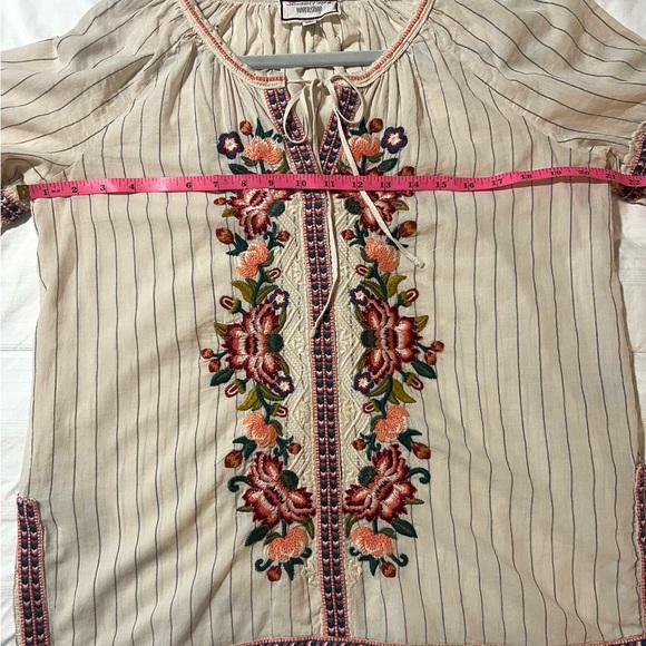 Johnny Was Peasant Blouse Top Boho Cream Embroidered 3/4 Sleeve  SZ S EUC - Picture 10 of 10